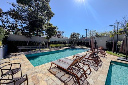 Apartamento à venda com 40m², 2 quartos e 1 vaga Apartamento à venda com 40m², 2 quartos e 1 vagaÁrea comum - Piscina