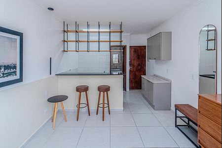 sala e cozinha_7 de apartamento para alugar com 1 quarto, 25m² em Bosque da Saúde, São Paulo