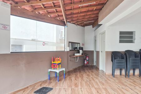 Apartamento à venda com 56m², 2 quartos e 1 vaga Apartamento à venda com 56m², 2 quartos e 1 vagaÁrea comum - Salão de festas