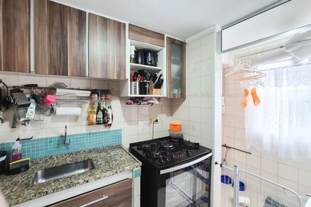 Apartamento à venda com 56m², 2 quartos e 1 vaga Apartamento à venda com 56m², 2 quartos e 1 vagaCozinha e Área de Serviço