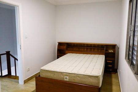 Casa para alugar com 150m², 2 quartos e 2 vagas Casa para alugar com 150m², 2 quartos e 2 vagasQuarto 1