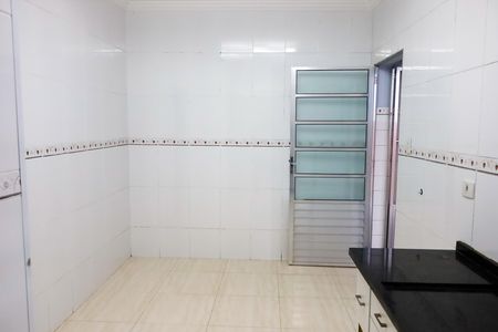Casa para alugar com 150m², 2 quartos e 2 vagas Casa para alugar com 150m², 2 quartos e 2 vagasCozinha