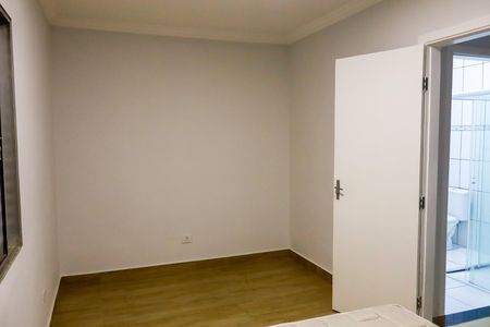 Casa para alugar com 150m², 2 quartos e 2 vagas Casa para alugar com 150m², 2 quartos e 2 vagasQuarto 1
