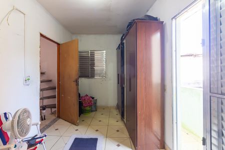 Suíte  de casa à venda com 2 quartos, 120m² em Piratininga, Osasco