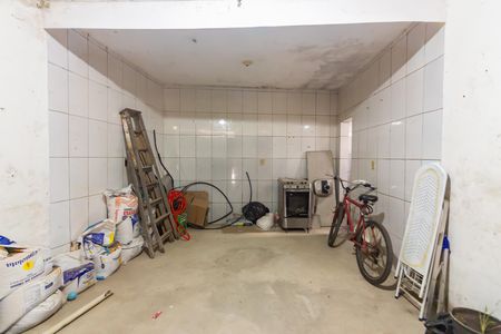 Garagem de casa à venda com 2 quartos, 120m² em Piratininga, Osasco