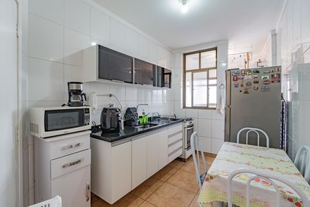 Cozinha de apartamento à venda com 3 quartos, 102m² em Vila Gumercindo, São Paulo