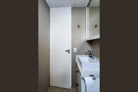 Apartamento para alugar com 46m², 2 quartos e sem vaga Apartamento para alugar com 46m², 2 quartos e sem vagaBanheiro