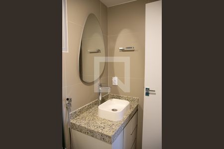 Apartamento à venda com 71m², 3 quartos e 1 vaga Apartamento à venda com 71m², 3 quartos e 1 vagaBanheiro da Suíte