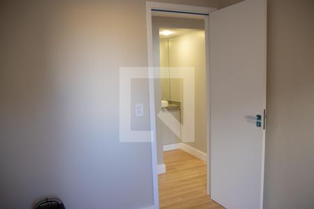 Apartamento à venda com 71m², 3 quartos e 1 vaga Apartamento à venda com 71m², 3 quartos e 1 vagaQuarto 01