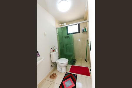 Apartamento à venda com 110m², 3 quartos e 1 vaga Apartamento à venda com 110m², 3 quartos e 1 vagaBanheiro da Suíte