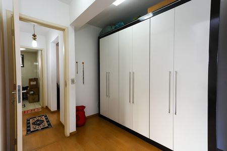 Apartamento à venda com 110m², 3 quartos e 1 vaga Apartamento à venda com 110m², 3 quartos e 1 vagasuite