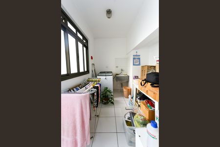 Apartamento à venda com 110m², 3 quartos e 1 vaga Apartamento à venda com 110m², 3 quartos e 1 vagaÁrea de Serviço