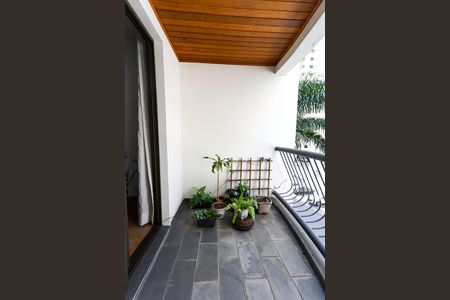 Apartamento à venda com 110m², 3 quartos e 1 vaga Apartamento à venda com 110m², 3 quartos e 1 vagasacada