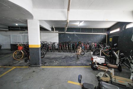 Apartamento para alugar com 50m², 1 quarto e 1 vaga Apartamento para alugar com 50m², 1 quarto e 1 vagaGaragem