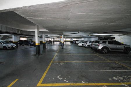 Apartamento para alugar com 50m², 1 quarto e 1 vaga Apartamento para alugar com 50m², 1 quarto e 1 vagaGaragem