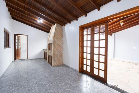 Casa para alugar com 417m², 5 quartos e 5 vagas