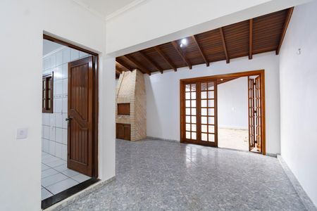 Casa para alugar com 417m², 5 quartos e 5 vagas