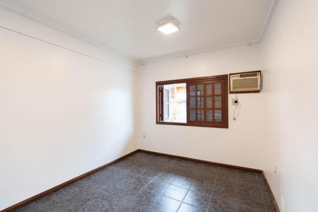 Casa para alugar com 417m², 5 quartos e 5 vagas