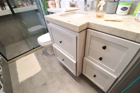 Apartamento para alugar com 96m², 3 quartos e 2 vagasBanheiro do Quarto 1