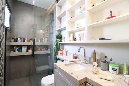 Apartamento para alugar com 96m², 3 quartos e 2 vagasBanheiro do Quarto 1
