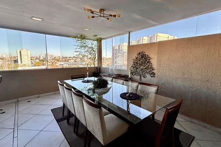 Casa à venda com 4 quartos, 390m² em Jardim Arizona, São Paulo