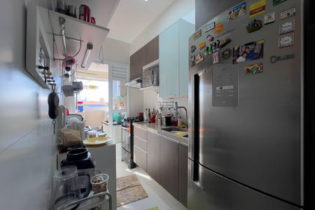 Apartamento à venda com 72m², 2 quartos e 2 vagas Apartamento à venda com 72m², 2 quartos e 2 vagasCozinha e área de serviço