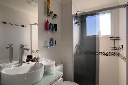 Banheiro de apartamento à venda com 2 quartos, 72m² em Cambuci, São Paulo