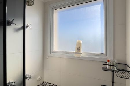Apartamento à venda com 72m², 2 quartos e 2 vagas Apartamento à venda com 72m², 2 quartos e 2 vagasBanheiro