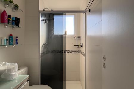 Apartamento à venda com 72m², 2 quartos e 2 vagas Apartamento à venda com 72m², 2 quartos e 2 vagasBanheiro