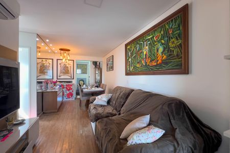 Apartamento à venda com 72m², 2 quartos e 2 vagas Apartamento à venda com 72m², 2 quartos e 2 vagasSala