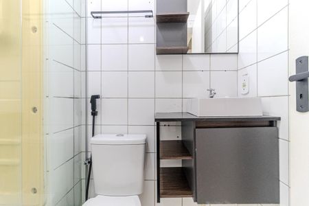 Banheiro de apartamento à venda com 2 quartos, 42m² em Luz, São Paulo