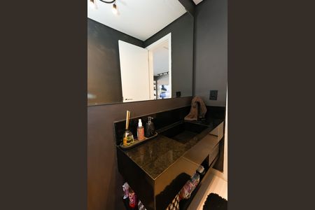 Apartamento à venda com 142m², 3 quartos e 4 vagas Apartamento à venda com 142m², 3 quartos e 4 vagasLavabo