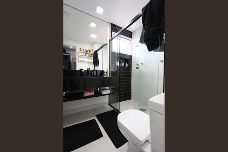 Apartamento à venda com 142m², 3 quartos e 4 vagas Apartamento à venda com 142m², 3 quartos e 4 vagasBanheiro da Suíte 3