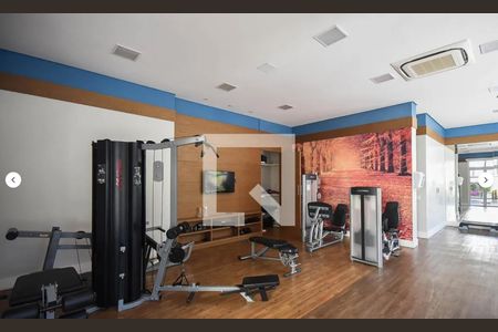 Apartamento à venda com 142m², 3 quartos e 4 vagas Apartamento à venda com 142m², 3 quartos e 4 vagasÁrea comum - Piscina