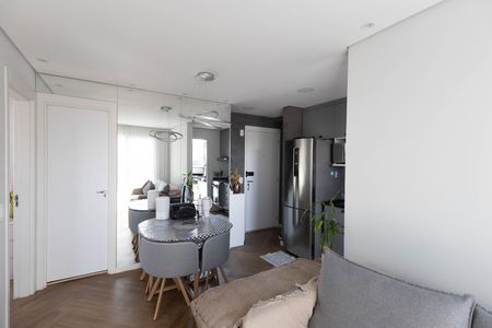 Apartamento para alugar com 42m², 2 quartos e sem vaga Apartamento para alugar com 42m², 2 quartos e sem vagaSala