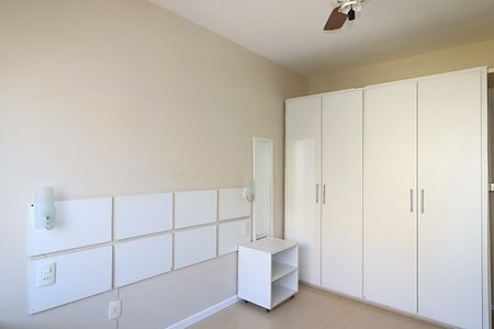 Apartamento à venda com 44m², 1 quarto e 1 vagaQuarto