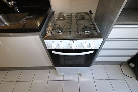Cozinha de apartamento à venda com 1 quarto, 44m² em Boa Vista, Porto Alegre
