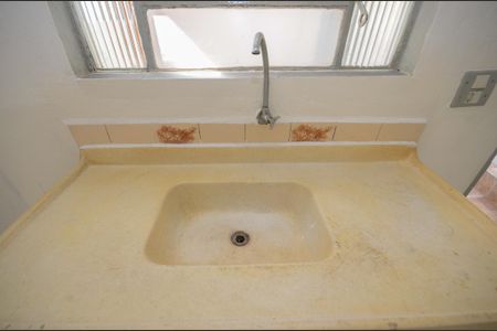 Cozinha de casa para alugar com 1 quarto, 50m² em Jardim Libano, São Paulo