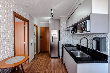 Cozinha de apartamento para alugar com 1 quarto, 24m² em Belenzinho, São Paulo