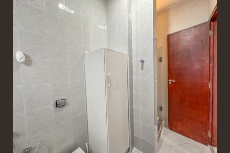 Apartamento para alugar com 68m², 2 quartos e 1 vaga