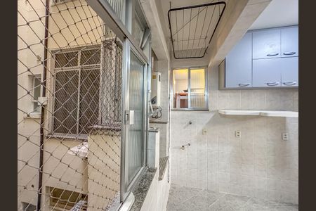 Apartamento para alugar com 68m², 2 quartos e 1 vaga