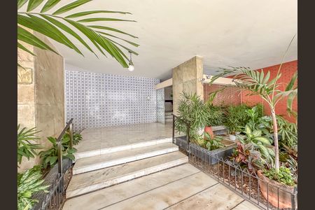 Apartamento para alugar com 68m², 2 quartos e 1 vaga