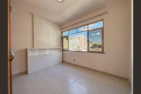 Apartamento para alugar com 68m², 2 quartos e 1 vaga