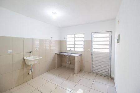 Apartamento para alugar com 1 quarto, 35m² em Vila Jussara, Carapicuíba