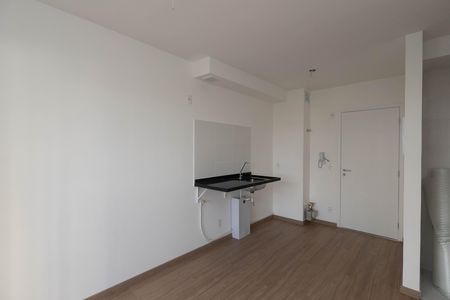 Apartamento para alugar com 30m², 1 quarto e sem vaga Apartamento para alugar com 30m², 1 quarto e sem vagaSala / Cozinha
