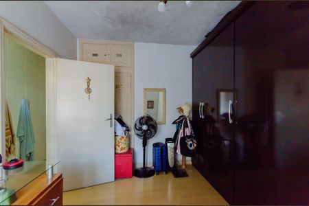 Casa à venda com 110m², 3 quartos e 2 vagas Casa à venda com 110m², 3 quartos e 2 vagasQuarto 1