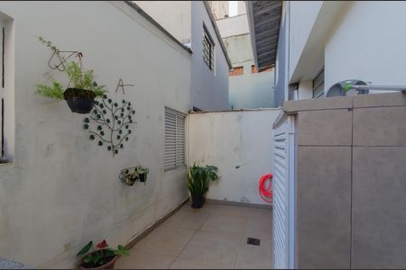 Casa à venda com 110m², 3 quartos e 2 vagas Casa à venda com 110m², 3 quartos e 2 vagasQuintal