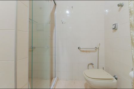 Casa à venda com 110m², 3 quartos e 2 vagas Casa à venda com 110m², 3 quartos e 2 vagasBanheiro Social
