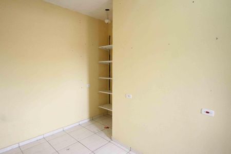 Quarto de casa para alugar com 2 quartos, 75m² em Iguatemi, São Paulo