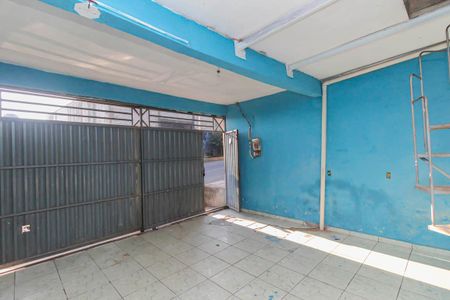 Garagem de casa para alugar com 3 quartos, 75m² em Iguatemi, São Paulo